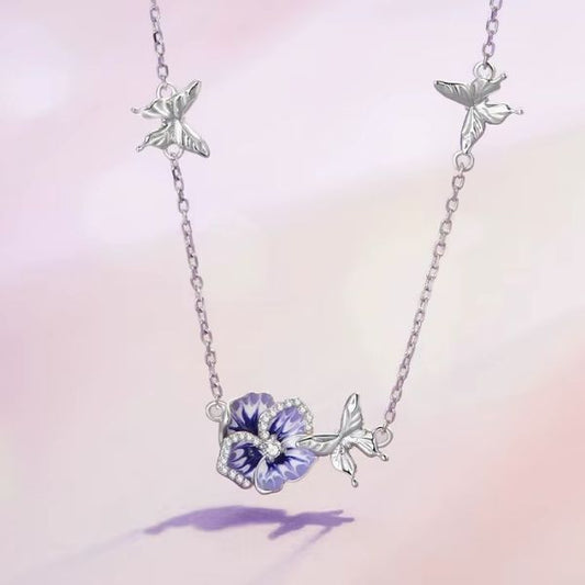 Blume-Schmetterling-Halskette
