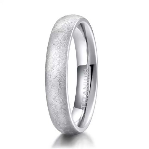 Gebürstete Eheringe mit speziellem Kratz Design Ringsilber