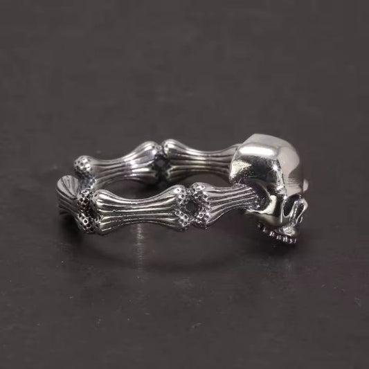 Gotische-Totenkopfring