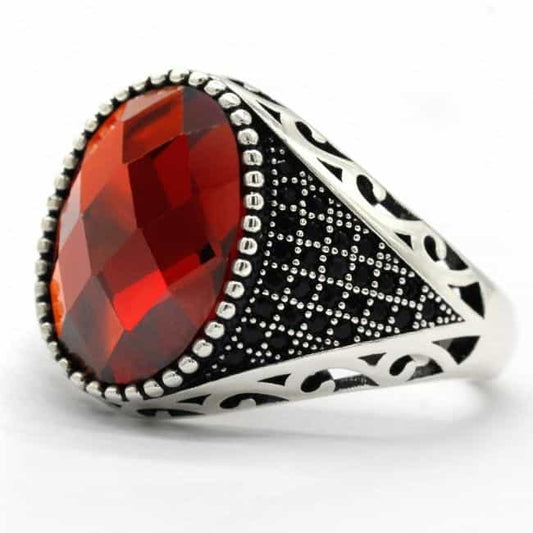 Ringe-aus-Sterlingsilber-mit-rotem-Zirkonia-Stein