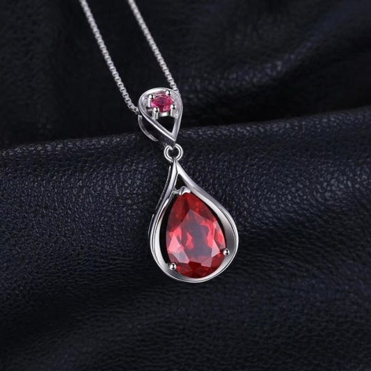 Halskette-mit-Anhanger-fur-Damen