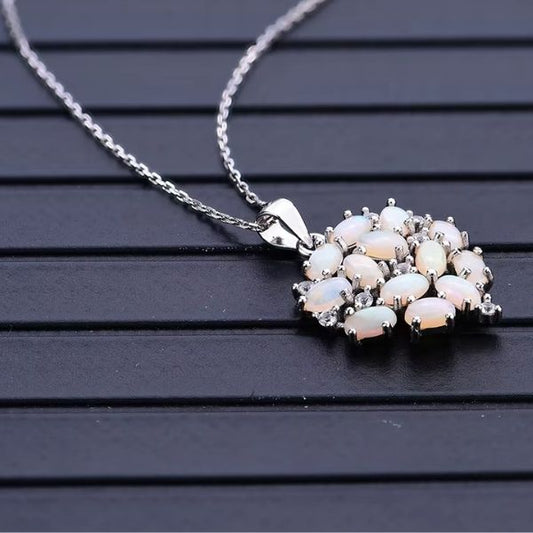 Silberkette-mit-Opalstein-fur-Damen
