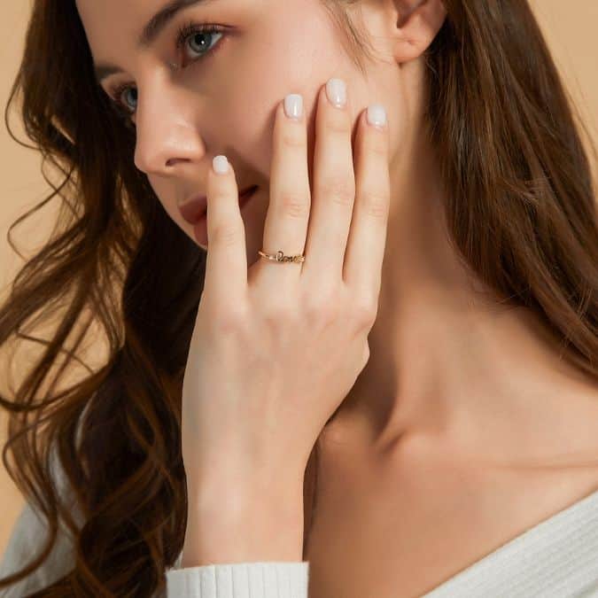 Minimalistischer-Silber-Ring-fur-Damen