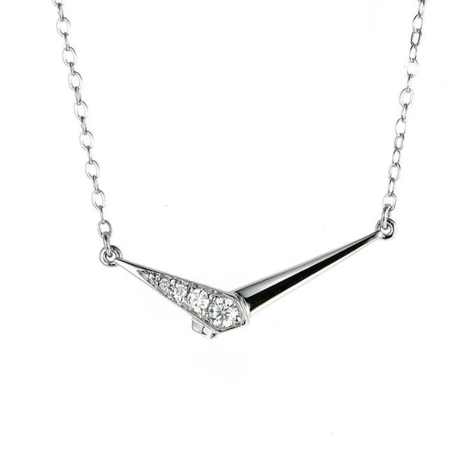 Design-Halskette-fur-Damen