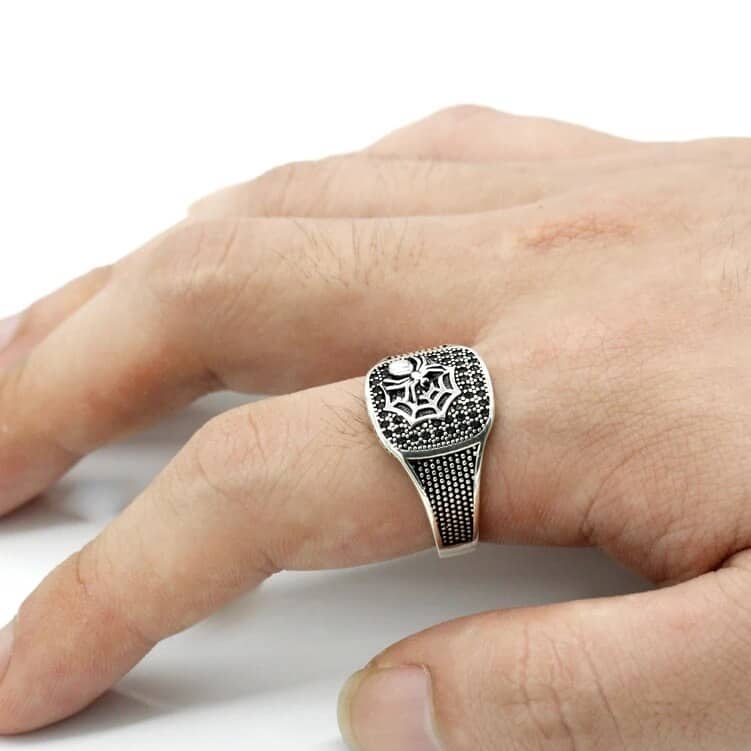 Zirkonia-Steine-Ring