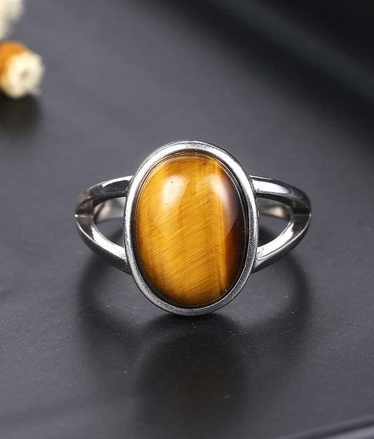 Silberner Damen Ring mit gelbem ovalem Stein