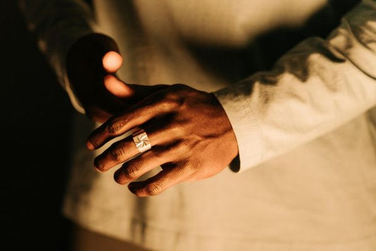 Was sind die Silberring Modelle, die Herren verwenden können