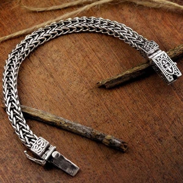 Armband-aus-Silber