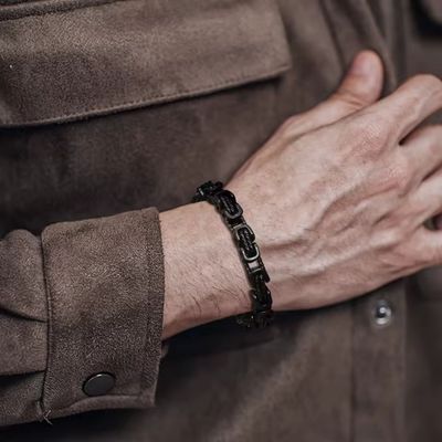 Herren Armband aus Stahl Ringsilber