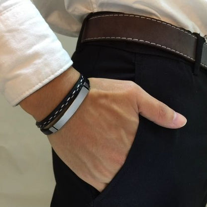 Armband mit Gravur für Männer Leder Ringsilber