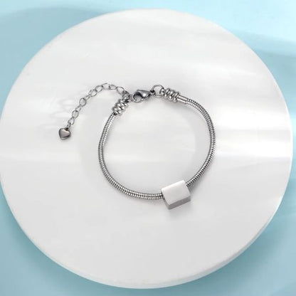 Armband mit Schlangenkette und Gravur Ringsilber