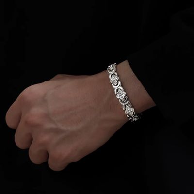 Armband mit vierblättrigem Kleeblatt-Design für Damen und Herren