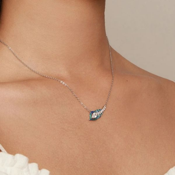 Blaue-Pfauenfeder-Halskette