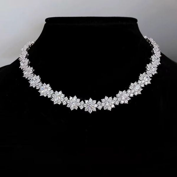 Blumen-Symbol-Choker-fur-Damen