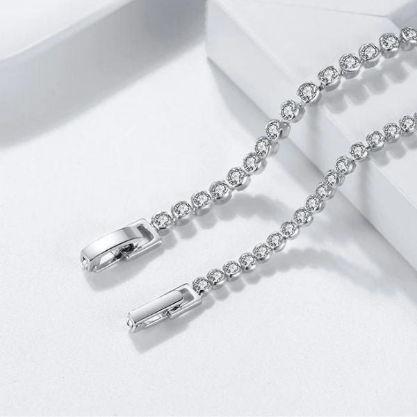 Damen Armband mit Zirkonia Steinen - Ringsilber