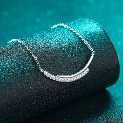 Elegante Moissanit-Halskette