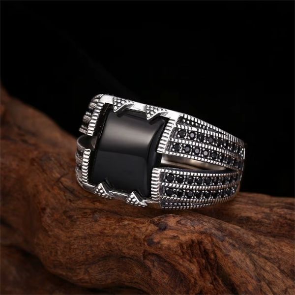 Größenverstellbarer Ring mit Retro-Muster Ringsilber