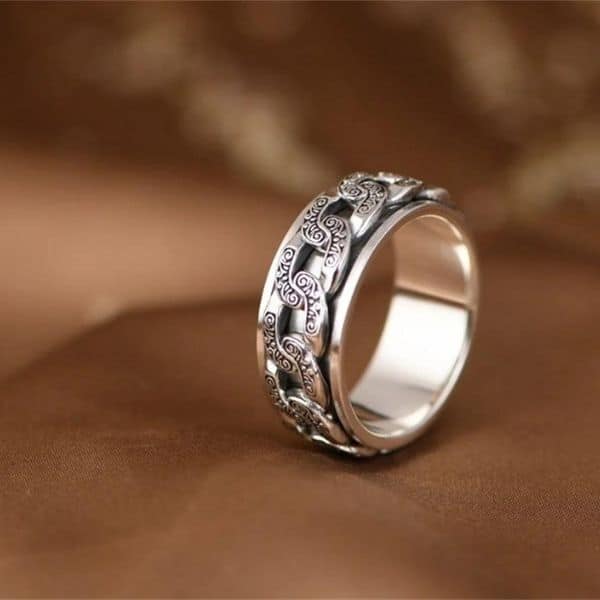 Handgefertigter-Silber-ring-fur-Herren