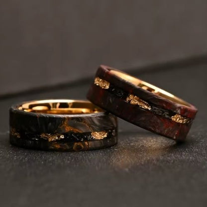 Herren Eheringe 'Forged Carbon' – Kupfer-Ader & Gold-Interieur, 8 mm Ringsilber