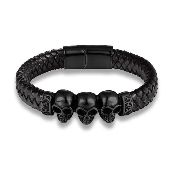 Armband-aus-Leder-mit-Totenkopf-Symbol