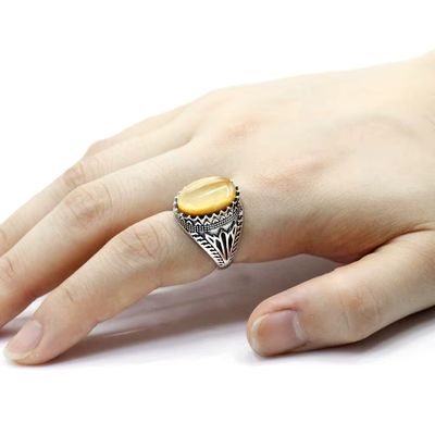 Herrenring mit Tigerauge Ringsilber