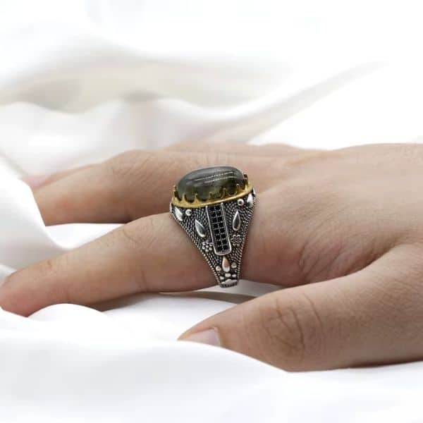 Herrenring mit großem Stein Ringsilber