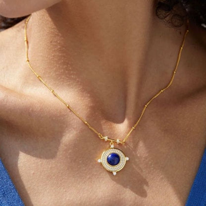 Klassische-Halskette-aus-Lapislazuli-Stein