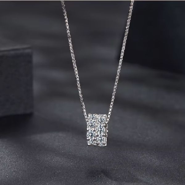 Moderne-Design-Halskette-fur-Damen