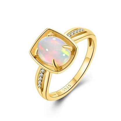 Naturlicher-Opal-Ring-fur-Frauen