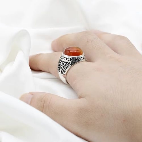 Original-Ringe-aus-orangefarbenem-Achat-Stein-fur-Herren