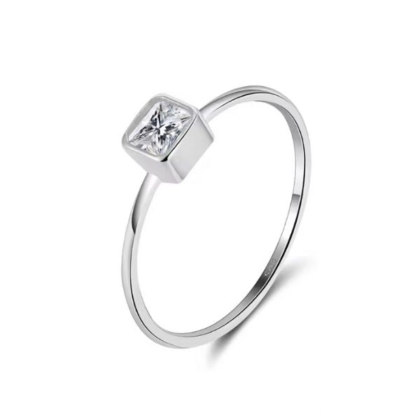 Quadratischer-minimalistischer-silber-Damenring