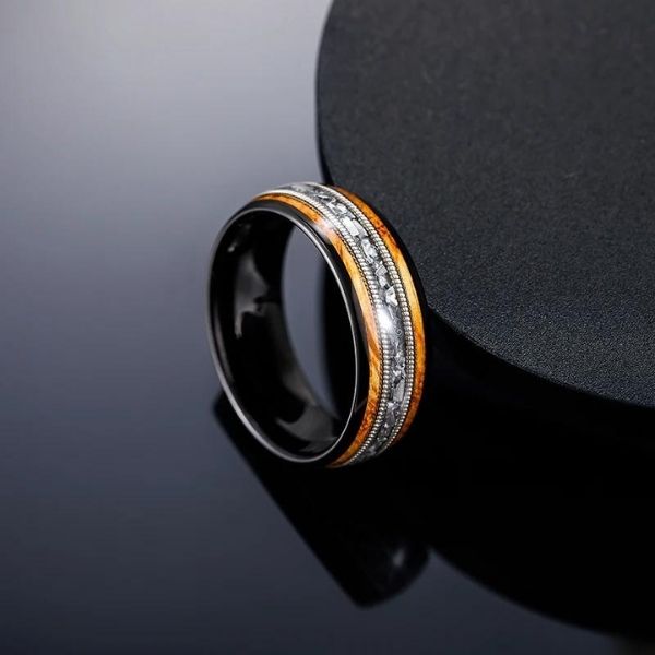Ring-mit-Holz