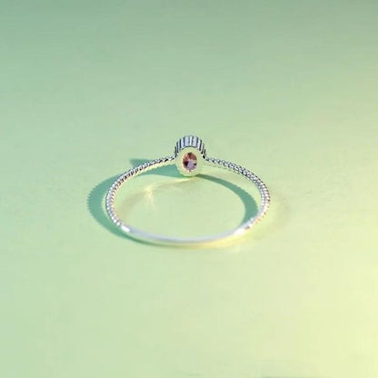 Silber-Ring-mit-Schwarzem-Stein