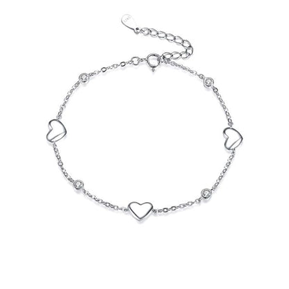 Silberne-Damen-armband-mit-Herz