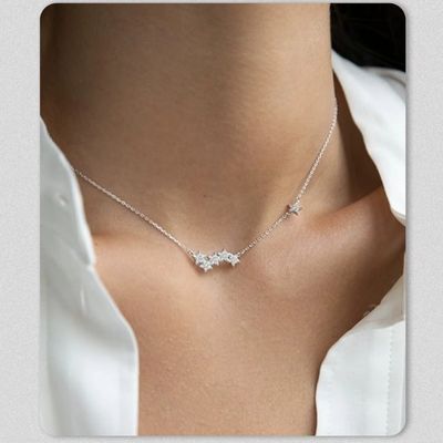 Sternförmige Damen Halskette Ringsilber