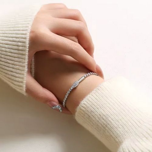 Tennisarmband mit Schlangenverschluss Ringsilber