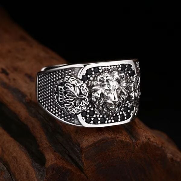 Verstellbarer-Herrenring-mit-Lowensymbol