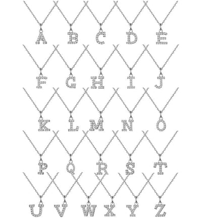 Kette-mit-Buchstaben-für-Frau