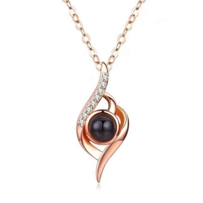 Silber-Kette-mit-Bild-im-Stein