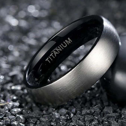 Eheringe-Titan