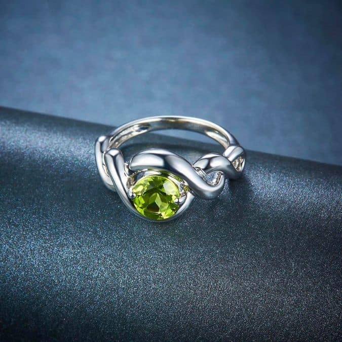 Peridot-Stein-Silber-Ring