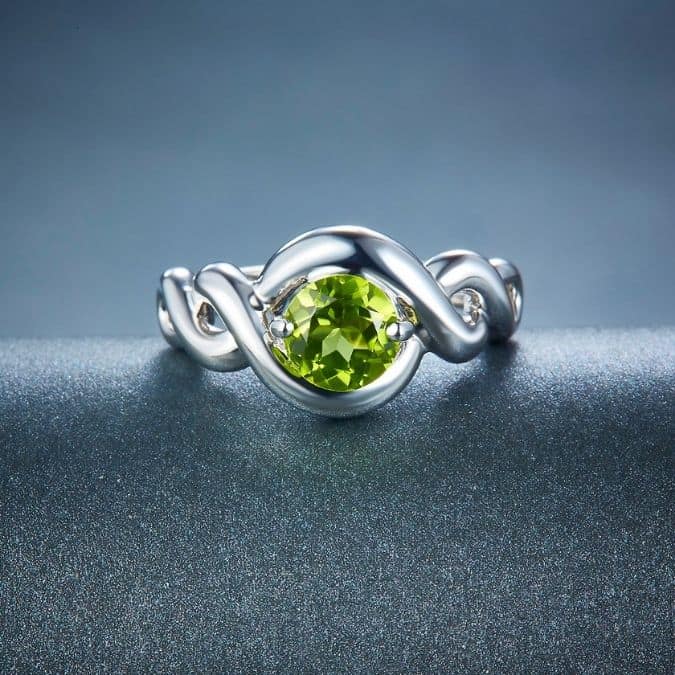 Peridot-Stein-Silber-Ring