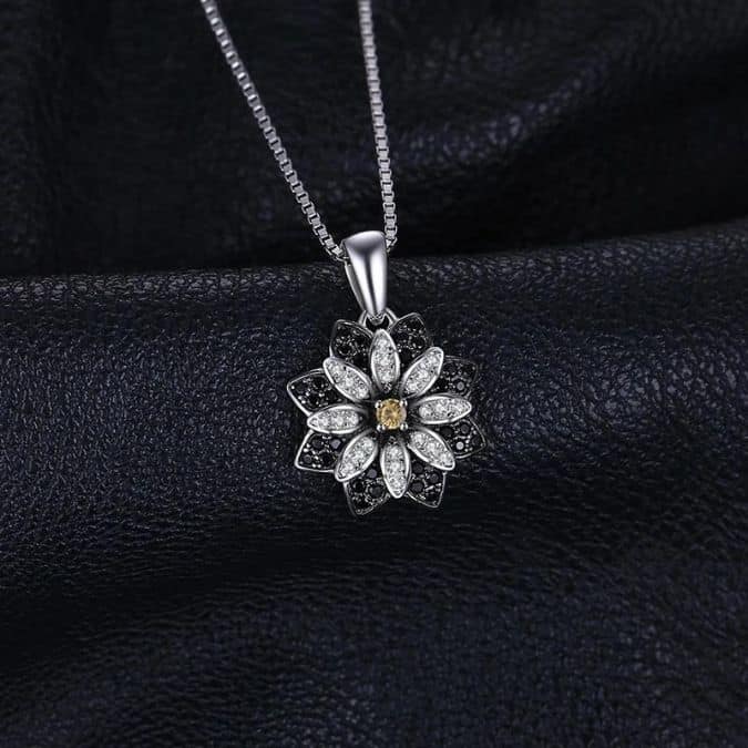 Quarz-Stein-Blumen-geformte-Sterling-Silber-Kette