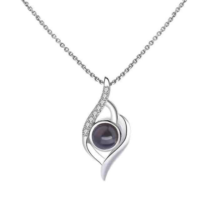 Silber-Kette-mit-Bild-im-Stein