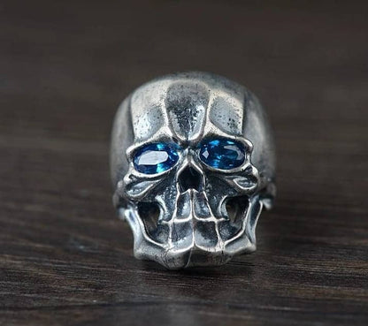 Silber Totenkopf Ring mit blauem Stein in den Augen für Herren und Damen