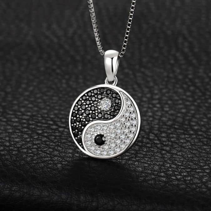 Yin-Yang-Symbol-Silberkette-für-Damen